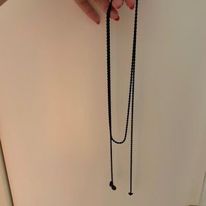 Ermine New York black knot style chain